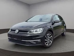 Schwarz Gebraucht 2017 VW Golf VII Sound Limousine | 10.999 € (Fairer Preis)