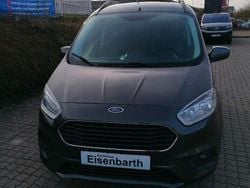 Grau Gebraucht 2019 Ford Tourneo Titanium Kombi | 12.990 € (Guter Preis)