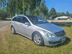 Silber Gebraucht 2007 Mercedes R500 Van / Kleinbus | 6.500 €