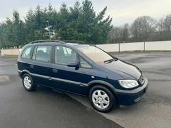 Blau Gebraucht 2003 Opel Zafira Elegance Van / Kleinbus | 1.950 € (Fairer Preis)