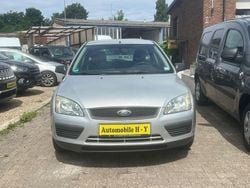 Silber Gebraucht 2006 Ford Focus Fun X Limousine | 1.850 € (Guter Preis)