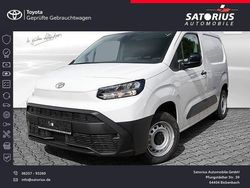 Weiß Gebraucht 2024 Toyota Proace City City Van / Kleinbus | 23.730 € (Etwas zu teuer)
