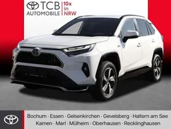 Weiß Gebraucht 2022 Toyota RAV4 Hybrid Style SUV | 41.299 € (Fairer Preis)