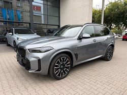 Skyscraper grau metallic Gebraucht 2024 BMW X5 M Sport SUV | 99.990 € (Fairer Preis)