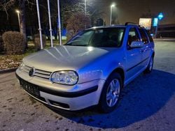 Grau Gebraucht 2003 VW Golf IV Kombi | 900 € (Guter Preis)