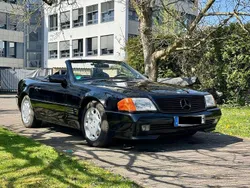 Schwarz Gebraucht 1992 Mercedes SL300 Cabrio | 22.800 €