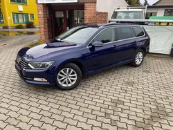 Blau Gebraucht 2018 VW Passat Comfortline Kombi | 17.999 € (Fairer Preis)