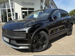 Schwarz Gebraucht 2025 Volvo EX30 Performance SUV | 45.000 € (Teuer)