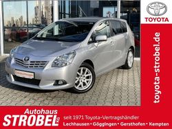 Platinsilber metallic Gebraucht 2011 Toyota Verso Travel Van / Kleinbus | 8.990 € (Fairer Preis)