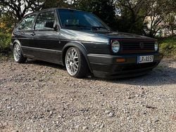 Grau Gebraucht 1991 VW Golf II Kleinwagen | 4.000 €