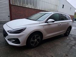 Polar white / sol Gebraucht 2021 Hyundai i30 Prime Kombi | 13.500 €