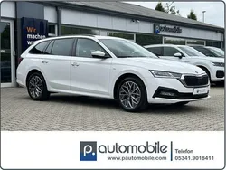 Candyweiss Gebraucht 2022 Skoda Octavia Tour Kombi | 23.890 € (Guter Preis)