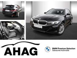 Schwarz uni Gebraucht 2022 BMW 320e Sport Line Kombi | 26.330 € (Guter Preis)