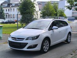 Weiß Gebraucht 2015 Opel Astra Style Kombi | 5.999 € (Fairer Preis)