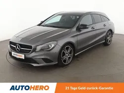 Grau Gebraucht 2015 Mercedes CLA200 Shooting Brake Urban Kombi | 18.940 € (Teuer)