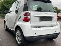 Weiß Gebraucht 2009 Smart ForTwo Coupé Edition #1 Coupé | 3.850 € (Fairer Preis)