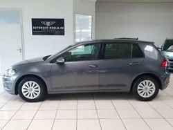 Grau Gebraucht 2018 VW Golf VII Trendline Limousine | 12.490 € (Guter Preis)