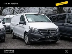 Arktikweiß Gebraucht 2023 Mercedes Vito Van / Kleinbus | 32.713 € (Guter Preis)