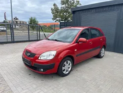 Rot Gebraucht 2007 Kia Rio EX Kleinwagen | 3.000 € (Etwas zu teuer)
