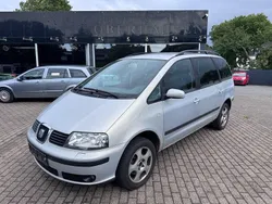Silber Gebraucht 2002 Seat Alhambra Van / Kleinbus | 1.350 € (Guter Preis)