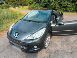 Grau Gebraucht 2009 Peugeot 207 CC Premium Cabrio | 3.500 € (Fairer Preis)