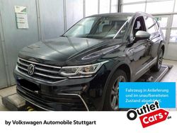 Deep black perleffekt Gebraucht 2022 VW Tiguan Allspace R-line SUV | 30.430 € (Fairer Preis)