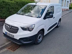 Weiß Gebraucht 2019 Opel Combo Van / Kleinbus | 8.300 € (Fairer Preis)
