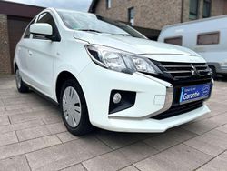 Weiß Gebraucht 2021 Mitsubishi Space Star Basis Limousine | 6.900 € (Superpreis)
