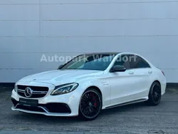 Weiß Gebraucht 2017 Mercedes C63S AMG AMG Limousine | 55.499 € (Fairer Preis)