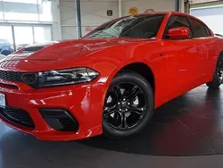 Rot Gebraucht 2022 Dodge Charger Limousine | 33.722 € (Guter Preis)