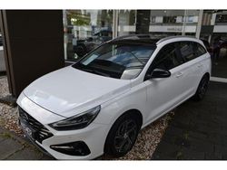 Weiß Gebraucht 2020 Hyundai i30 Intro Edition Kombi | 12.990 € (Guter Preis)