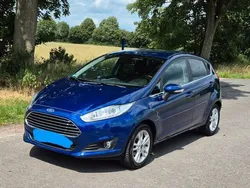 Blau Gebraucht 2016 Ford Fiesta Titanium Kleinwagen | 7.635 € (Fairer Preis)