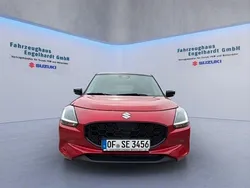 Rot Gebraucht 2025 Suzuki Swift Comfort+ Limousine | 18.990 € (Etwas zu teuer)