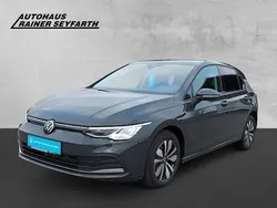 Grau Gebraucht 2024 VW Golf VIII Move Limousine | 22.990 € (Guter Preis)