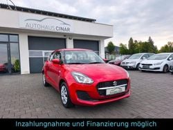 Rot Gebraucht 2021 Suzuki Swift Club Kleinwagen | 13.490 € (Guter Preis)