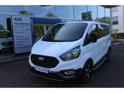 Weiß Gebraucht 2023 Ford Tourneo Custom Active Van / Kleinbus | 49.950 € (Fairer Preis)