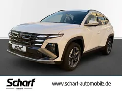 Weiss Gebraucht 2025 Hyundai Tucson Trend SUV | 33.690 € (Guter Preis)