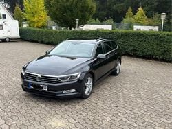 Schwarz Gebraucht 2015 VW Passat Comfortline Kombi | 12.990 € (Guter Preis)