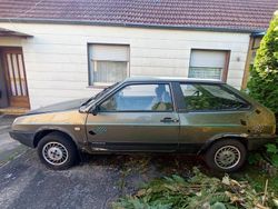 Grau Gebraucht 1996 Lada Samara Kleinwagen | 400 €