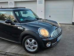 Blau Gebraucht 2009 Mini ONE Kleinwagen | 2.800 € (Fairer Preis)
