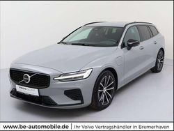 Grau Gebraucht 2025 Volvo V60 Plus Kombi | 40.450 € (Guter Preis)