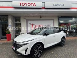 Pearl withe / schwarz metallic Neu 2025 Nissan Qashqai Tekna+ SUV | 34.980 € (Fairer Preis)