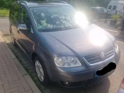 Grau Gebraucht 2005 VW Touran Van / Kleinbus | 2.200 € (Guter Preis)