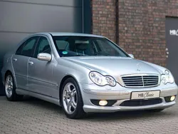 Brillantsilber Gebraucht 2001 Mercedes C32 AMG Avantgarde Limousine | 16.900 € (Teuer)