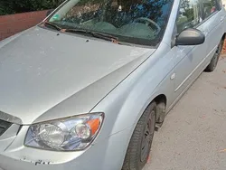 Silber Gebraucht 2006 Kia Cerato LX Limousine | 750 €