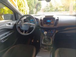 Schwarz Gebraucht 2018 Ford Kuga ST-Line SUV | 12.900 € (Guter Preis)