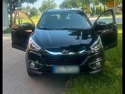 Schwarz Gebraucht 2013 Hyundai ix35 Premium SUV | 9.990 €