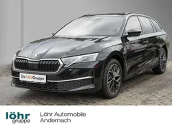 Schwarzmagic perleffekt Gebraucht 2024 Skoda Octavia Selection Kombi | 33.980 € (Fairer Preis)