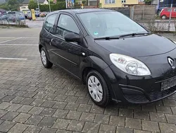 Schwarz Gebraucht 2009 Renault Twingo Kleinwagen | 2.590 €