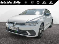 Weiss / Gebraucht 2025 VW Polo Goal Limousine | 26.950 €